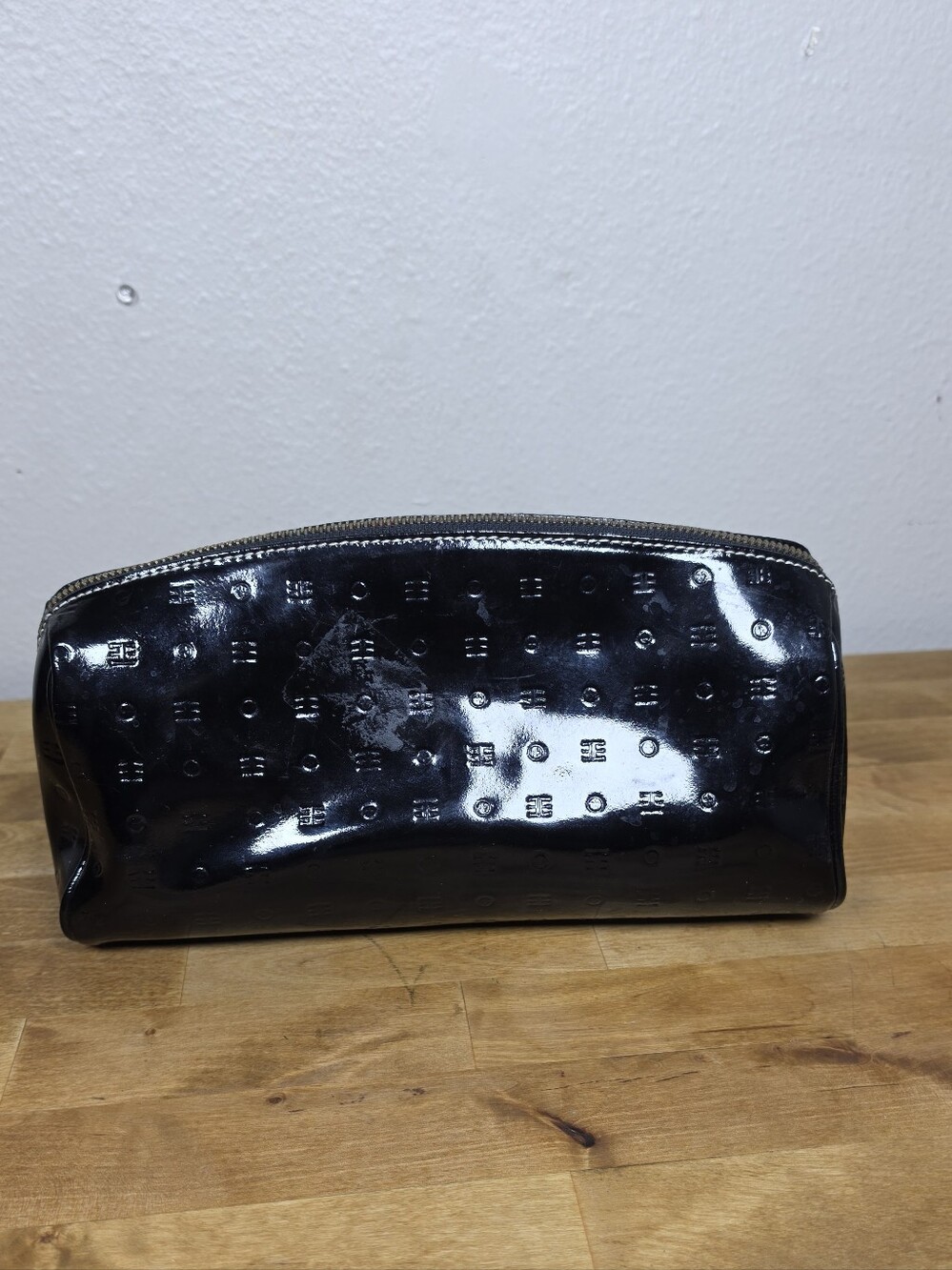 ARCADIA ITALY Black Embossed Patent Leather Cosmetic Pouch Clutch Bag 12x7